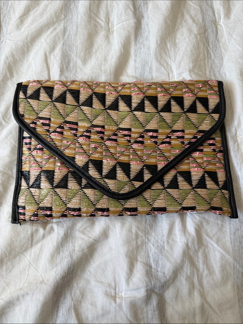 BCBG Woven Triangle Pattern Envelope Clutch in Black, Olive, Pink OS